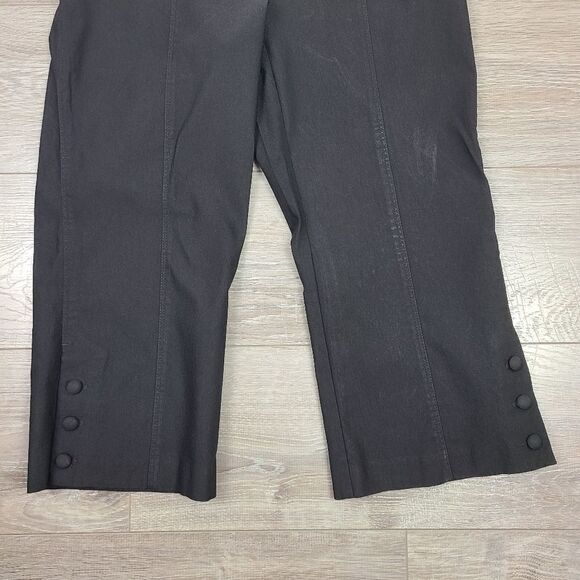 Thyme Maternity Black Cropped Capri Pants Medium - Picture 5 of 15